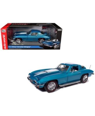 1/18 Scale American Muscle 1967 Chevrolet Corvette Stingray Limited-Edition Diecast Model Car