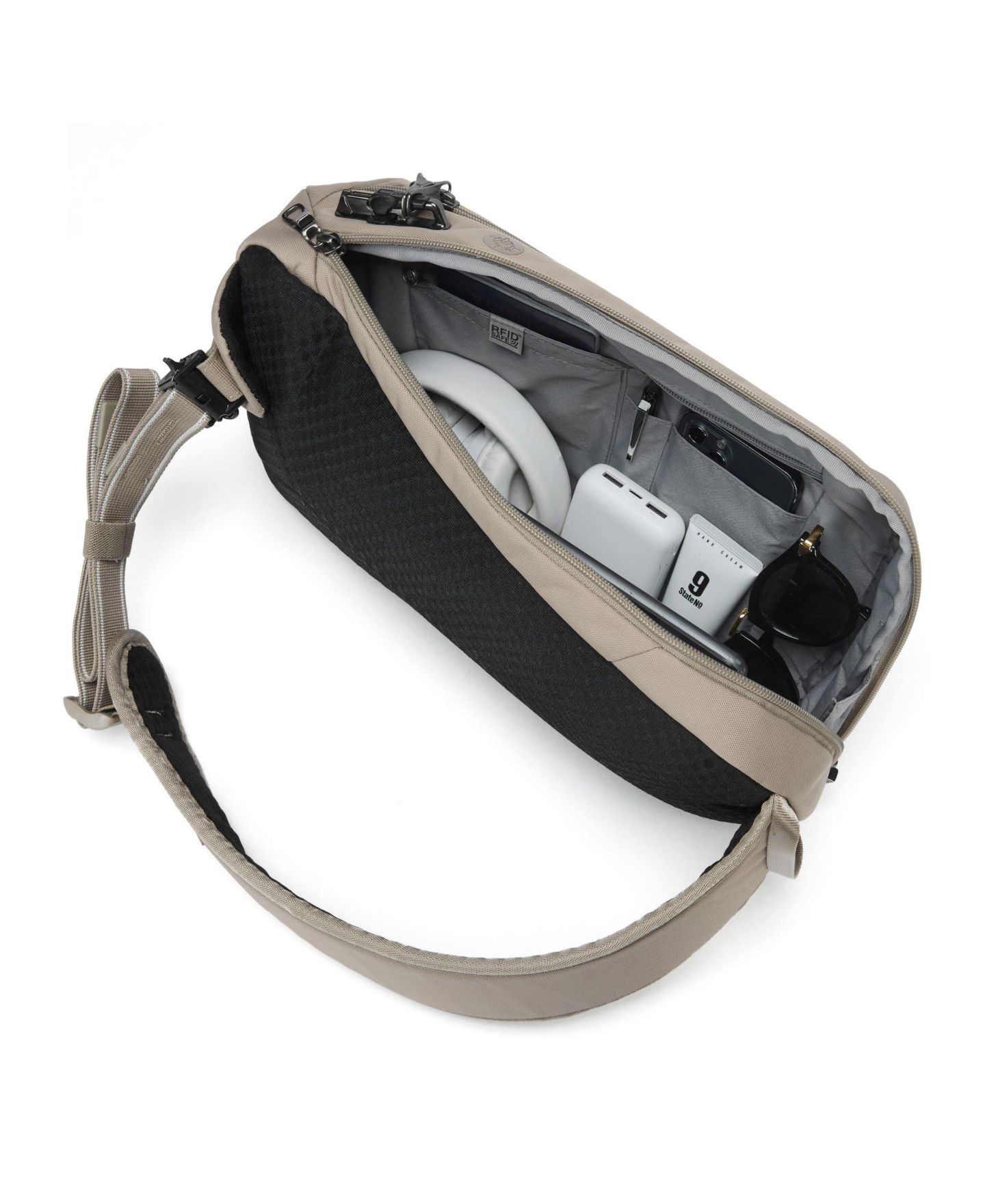 Сумка Pacsafe V Tech Sling, цвет: Бежевый — фото 3