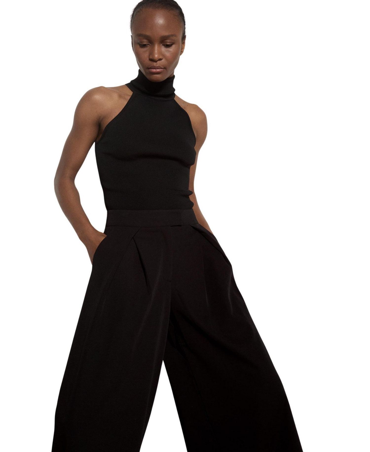 Women's Wide-Leg Pleated High-Rise Trousers