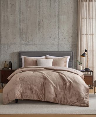 Hudson Embossed Plush 3-Piece Comforter Set, Full/Queen
