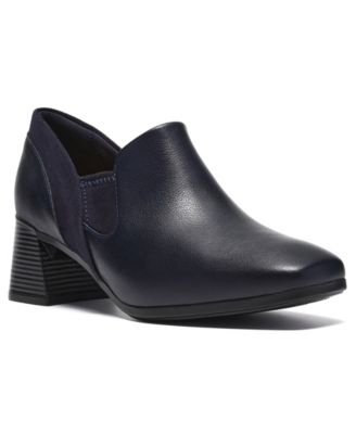 Collection Women's Marriann Pure Slip-On Shooties