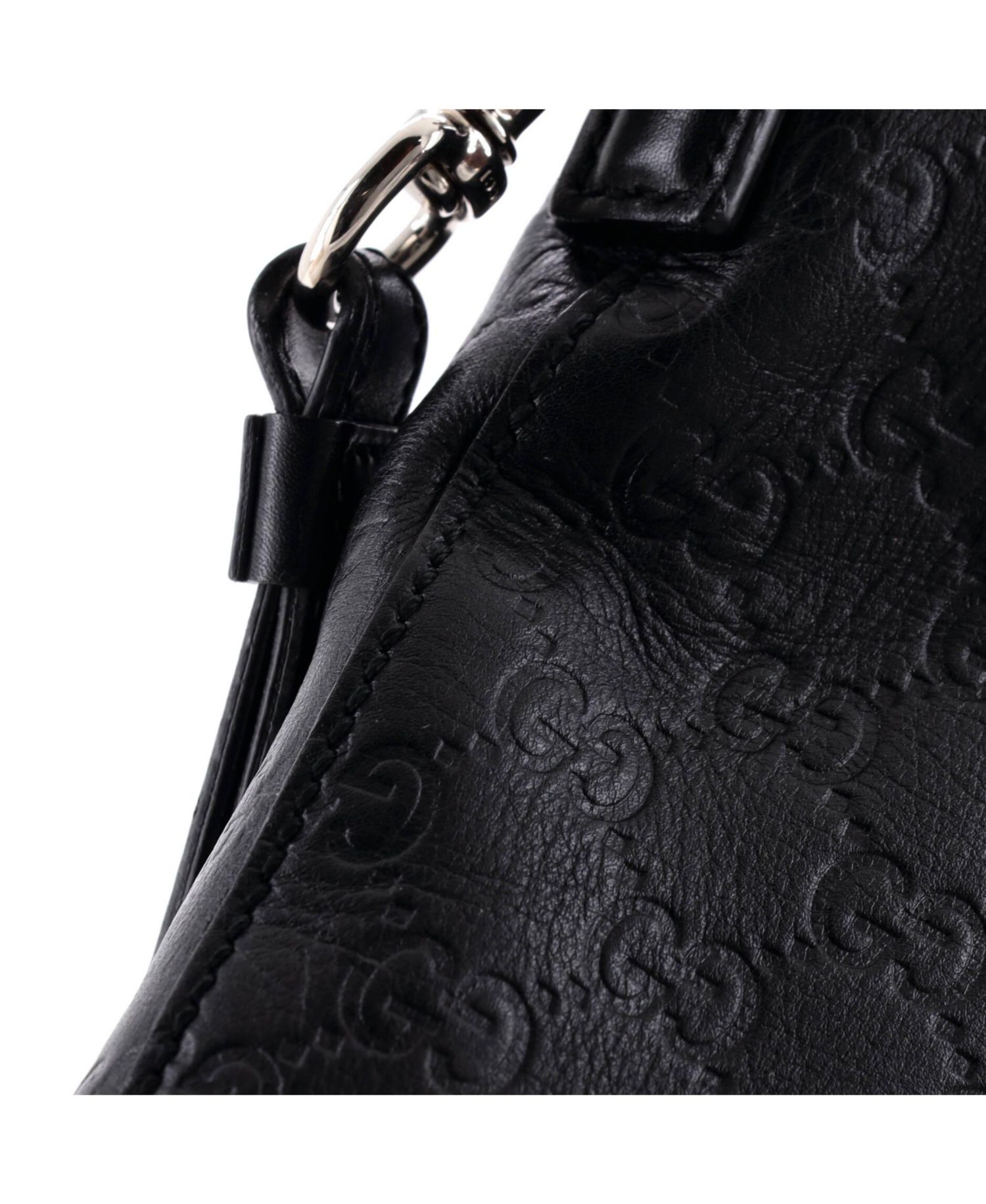 Signature Guccissima Leather Wristlet