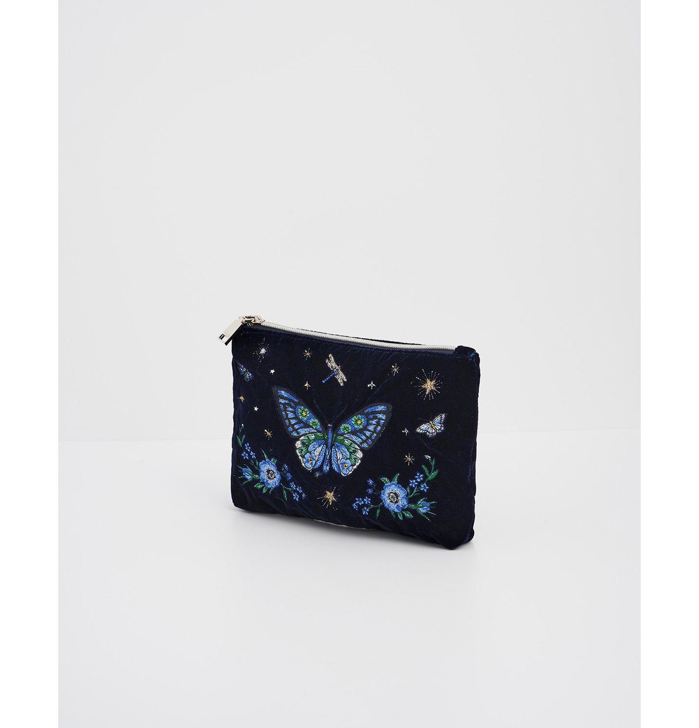 Женские кошельки Fable England Butterfly Embroidered Velvet Pouch, 8.2" x 5.9" x 0.7", цвет: Тёмно-синий — фото 4