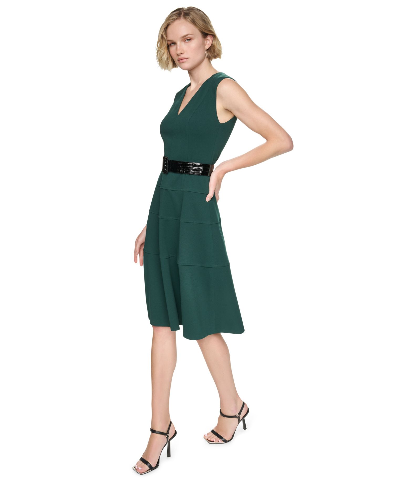 Petite Sleeveless V-Neck A-Line Dress