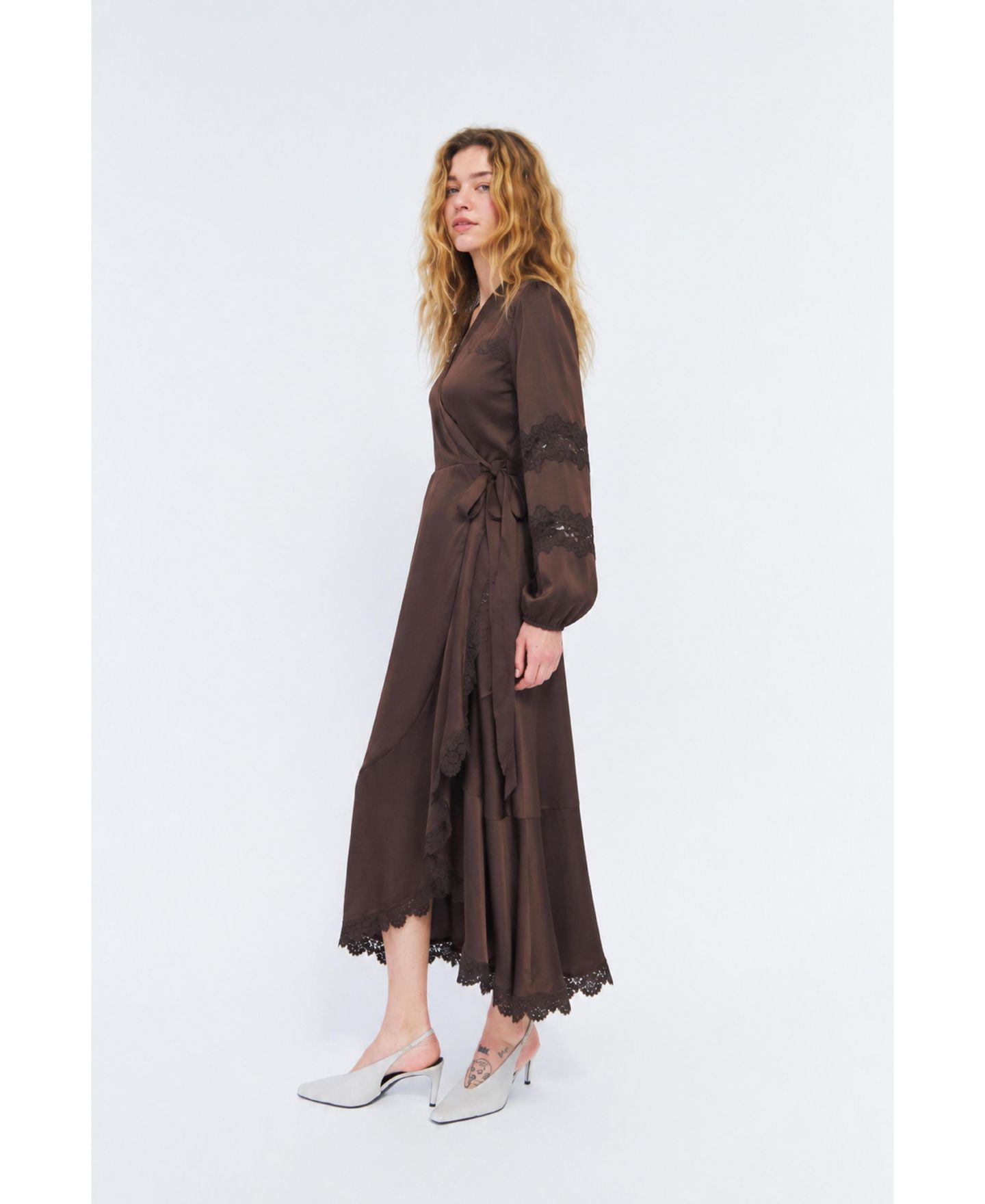 Женское платье CRAS Laralil Long-Sleeve Lace Midi Wrap — фото 8