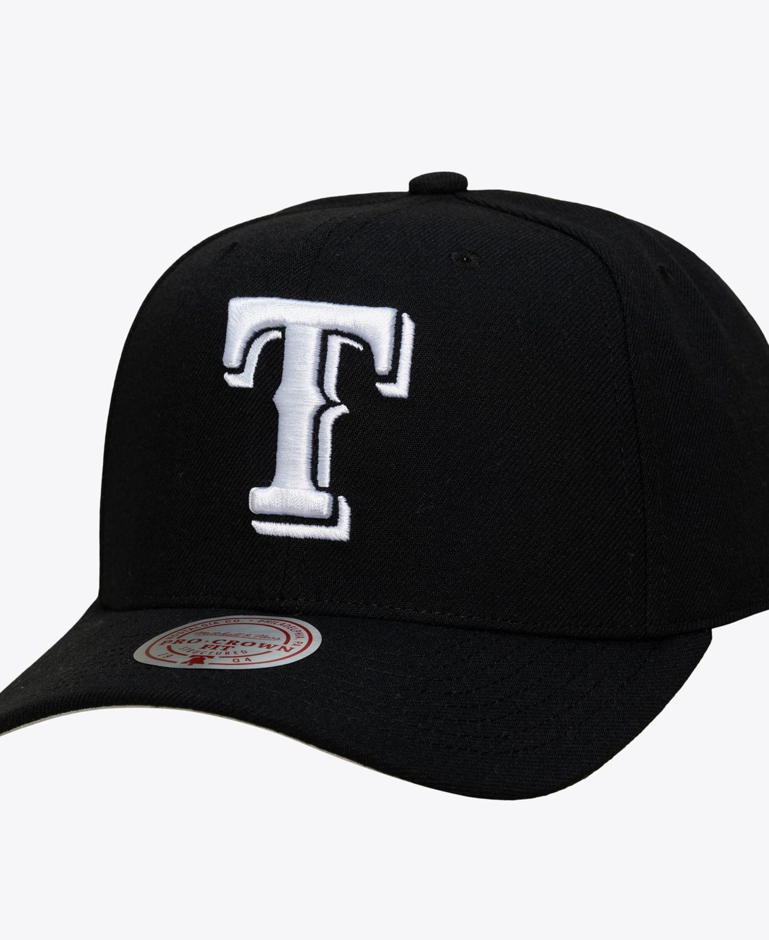 Men's Black Texas Rangers Black and White Pro Crown Snapback