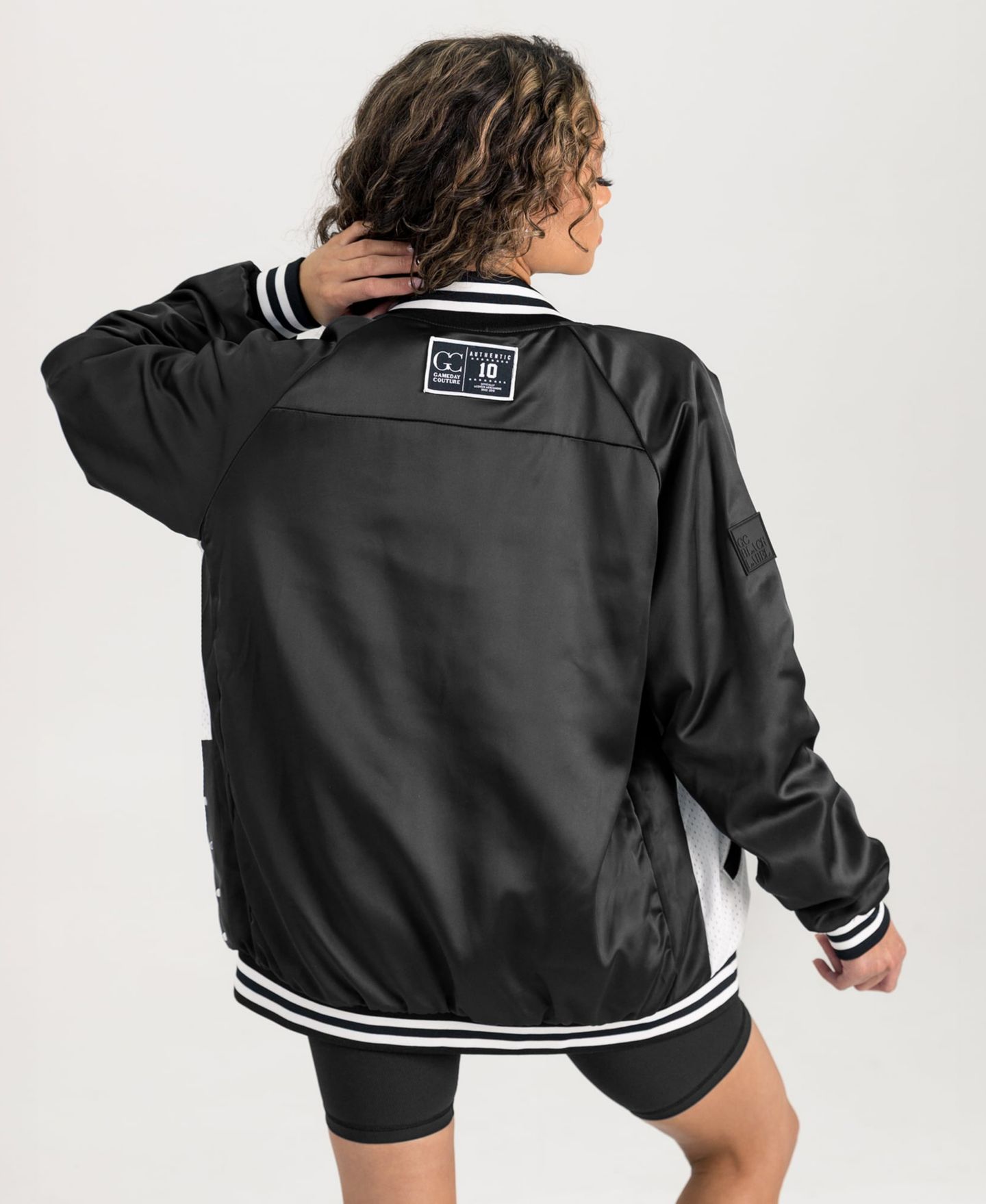 Женская куртка Gameday Couture Black Alabama Crimson Tide Oversized Inner Drive Varsity Rhinestone Full-Snap Bomber, цвет: Чёрный / Белый — фото 8
