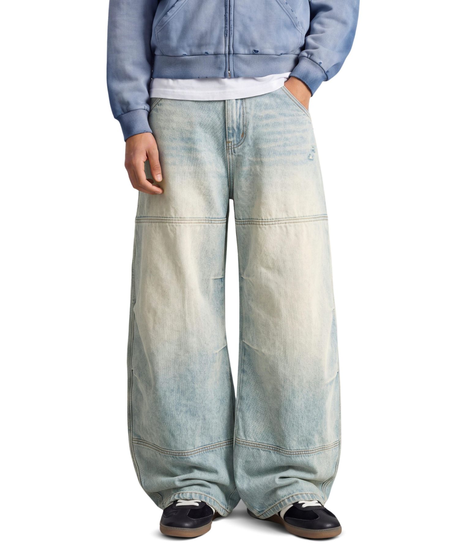 Men's Panel Baggy Barrel Light-Wash Distressed Jeans