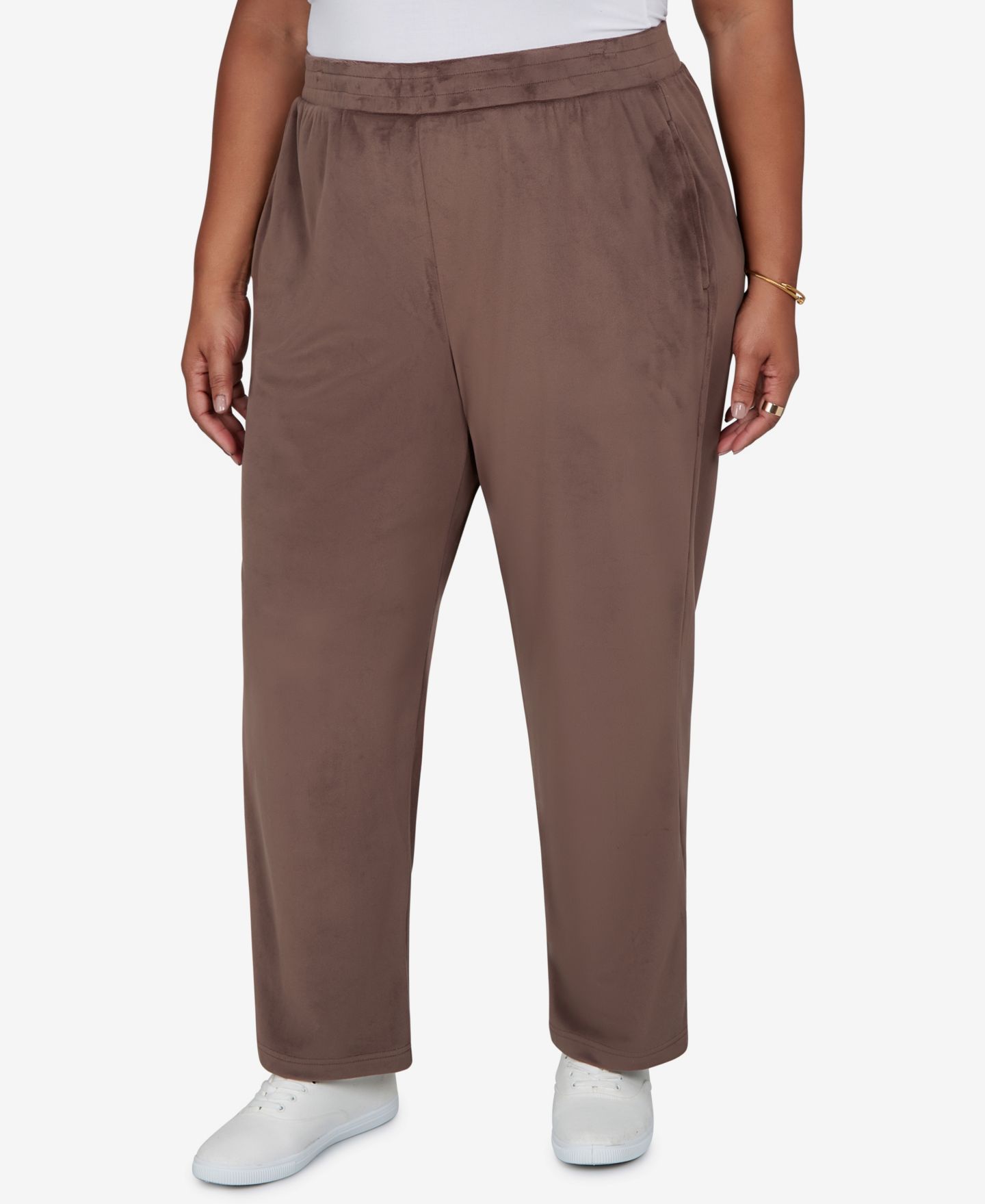 Женские брюки Alfred Dunner Plus Size Pull-On Straight-Leg Elastic-Waist Faux Suede, цвет: Мокко — фото 2