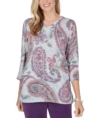 Petite Paisley V-Neck 3/4-Sleeve T-Shirt