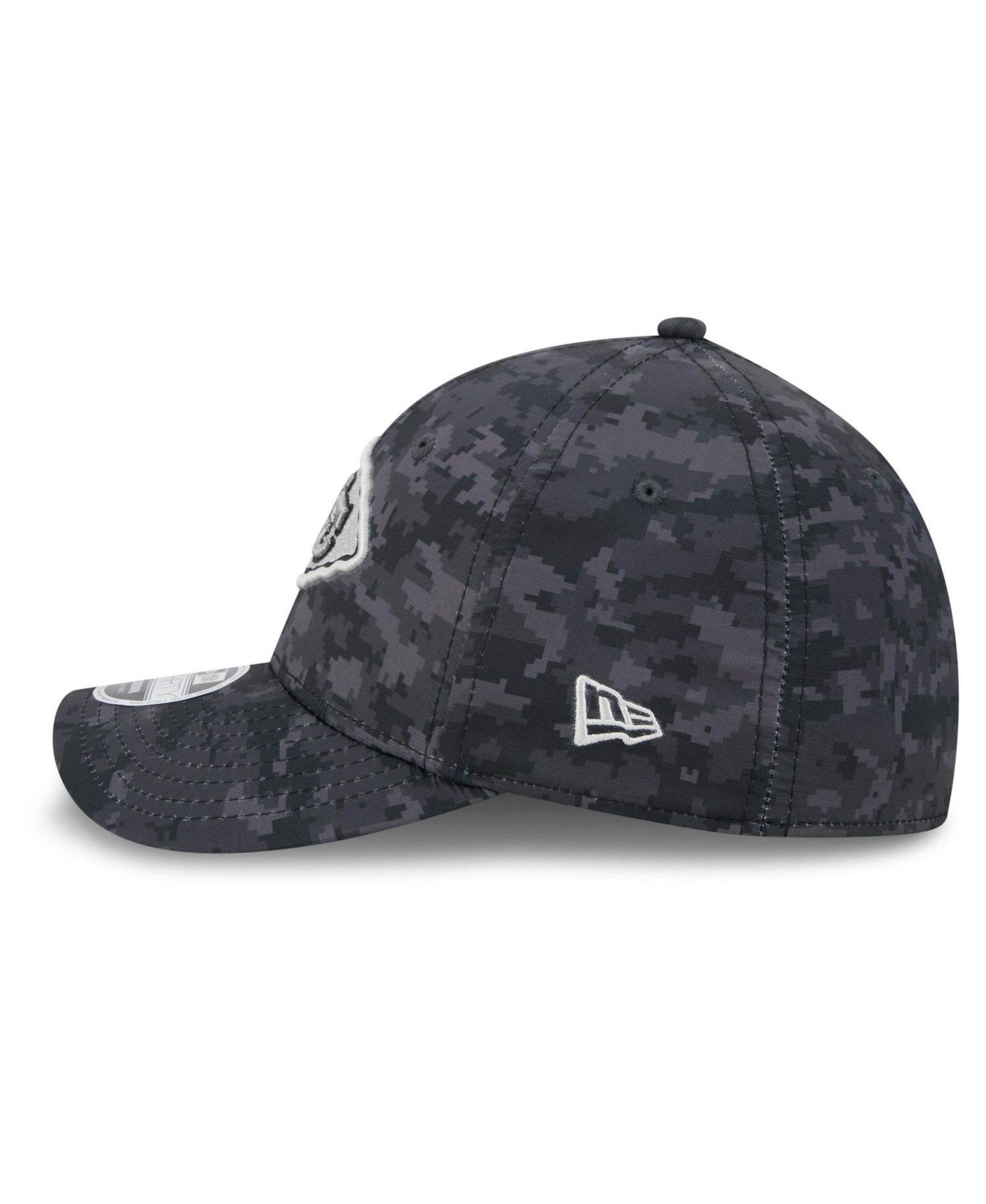 Men's Black Kansas City Chiefs 2026 Salute to Service 39THIRTY Flex Hat