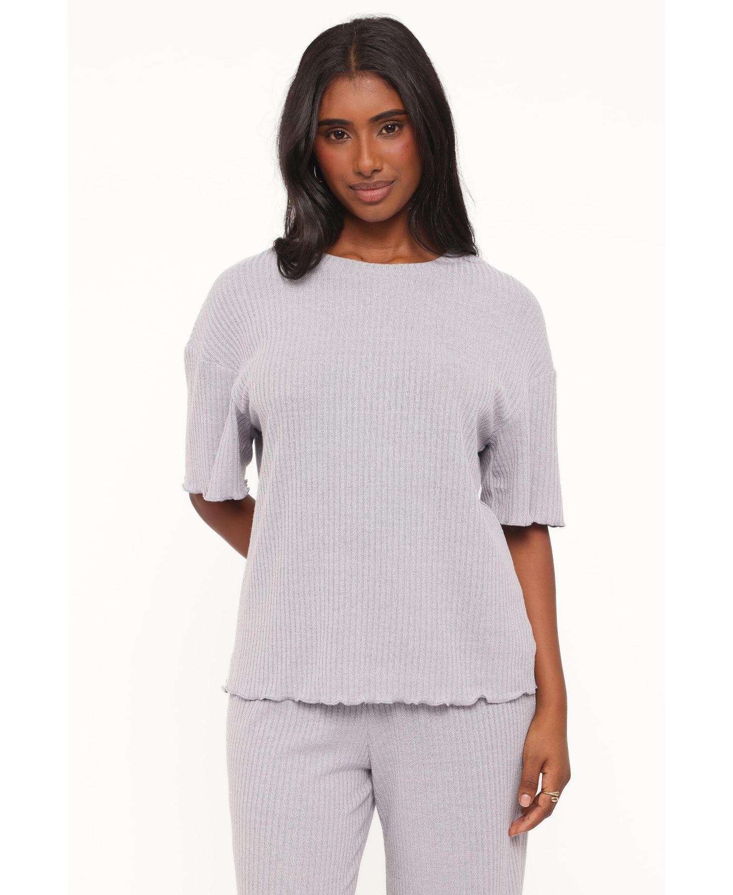 Женский комплект Petal and Pup Zenith Ribbed Short-Sleeve Crew Neck Top and Pants, 2-Piece Set, цвет: Серый — фото 3