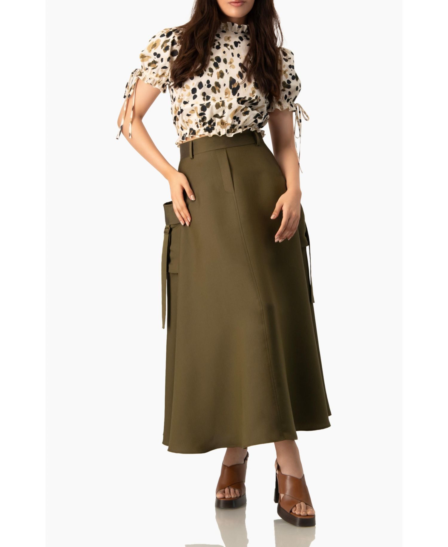 Women's High-Waisted A-Line Cargo Midi Skirt