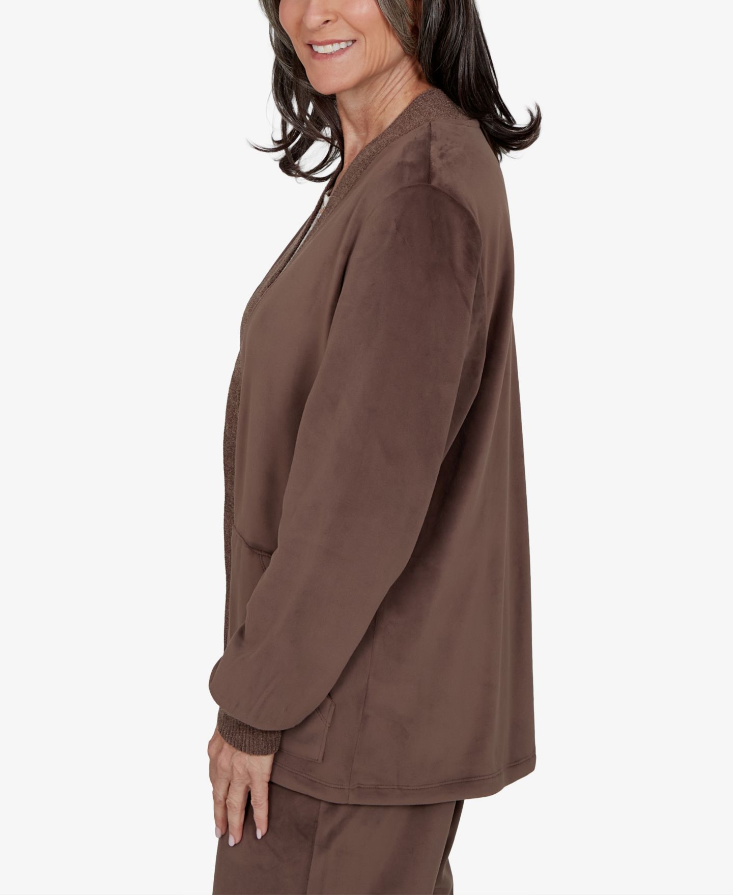 Женский кардиган Alfred Dunner Shawl-Collar Open-Front Long-Sleeve Faux Suede Cardigan, цвет: Мокко — фото 3