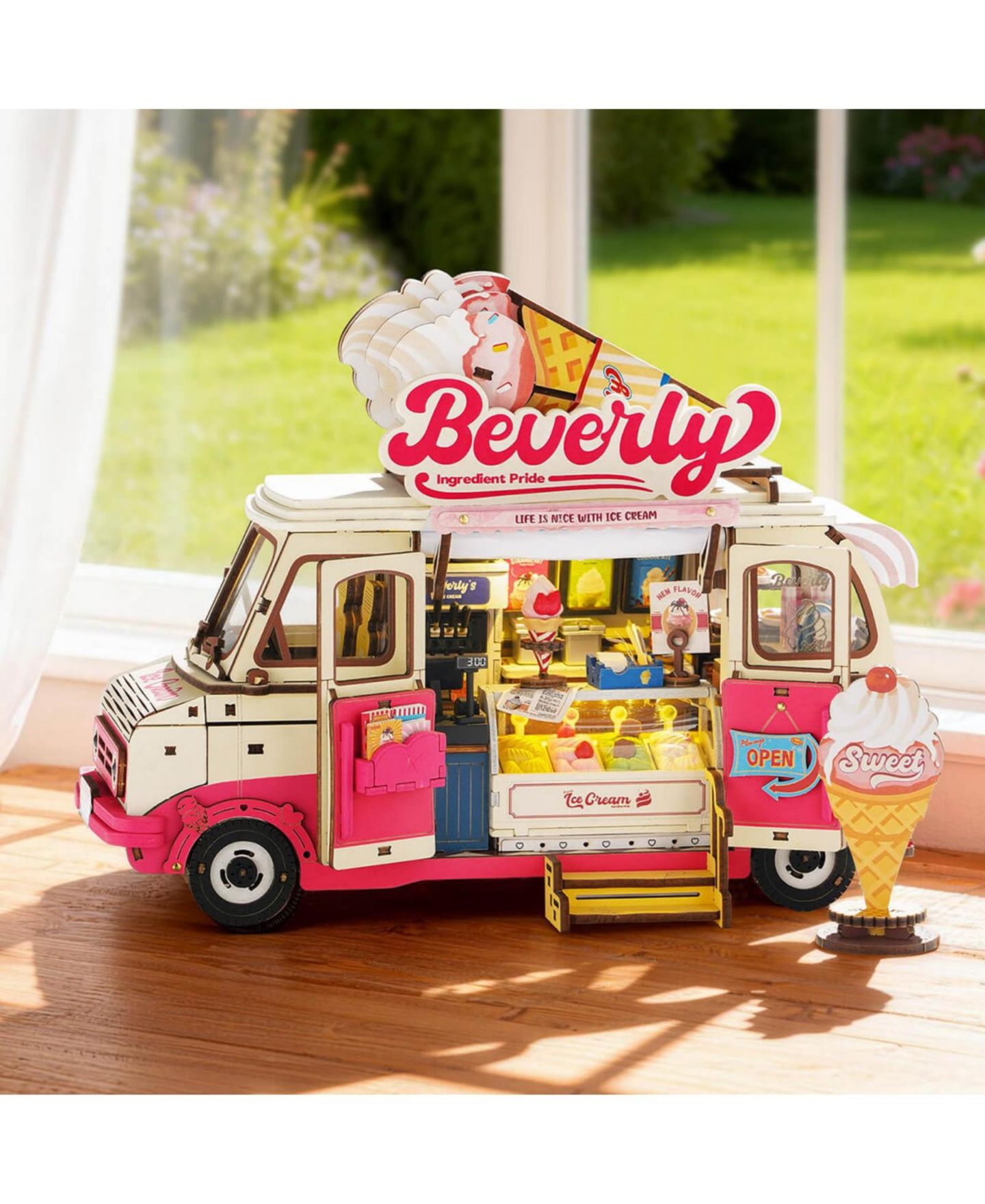 Детский конструктор Robotime Ice Cream Truck Beverly's 3D Wooden Puzzle Building Kit with LED Light, Ages 14+ — фото 4