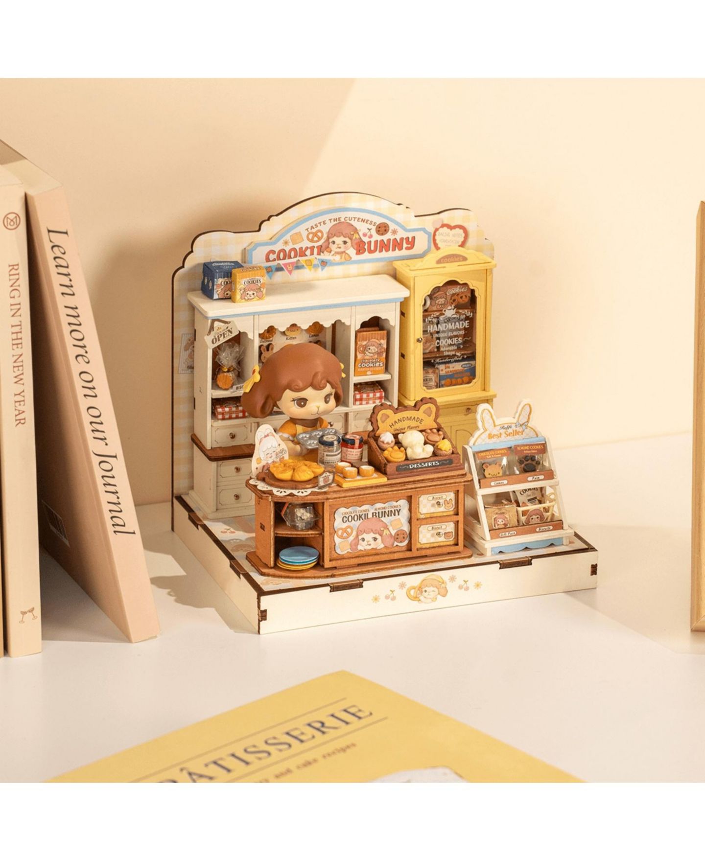 Детские аксессуары для кукол Robotime Cookii Bunny's Cookie Shop Miniature Dollhouse Building Kit with Pre-Cut Wood Pieces, Ages 14+ — фото 2