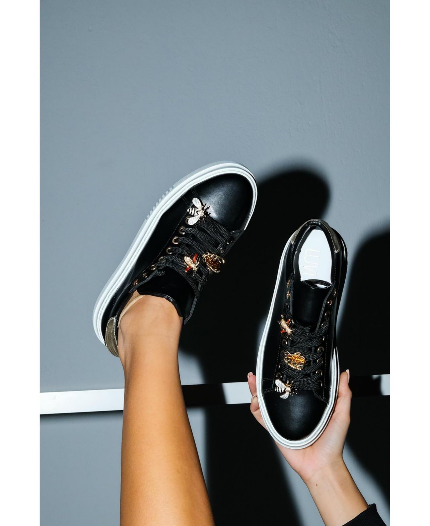 Женские кроссовки Prologue Shoes Ater Bee Buckle, цвет: Чёрная искусственная кожа — фото 9