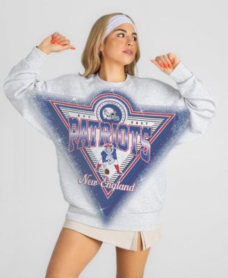 Women's Heather Gray New England Patriots Chasing Victory Rhinestone Spray Oversized Fleece Sweatshirt