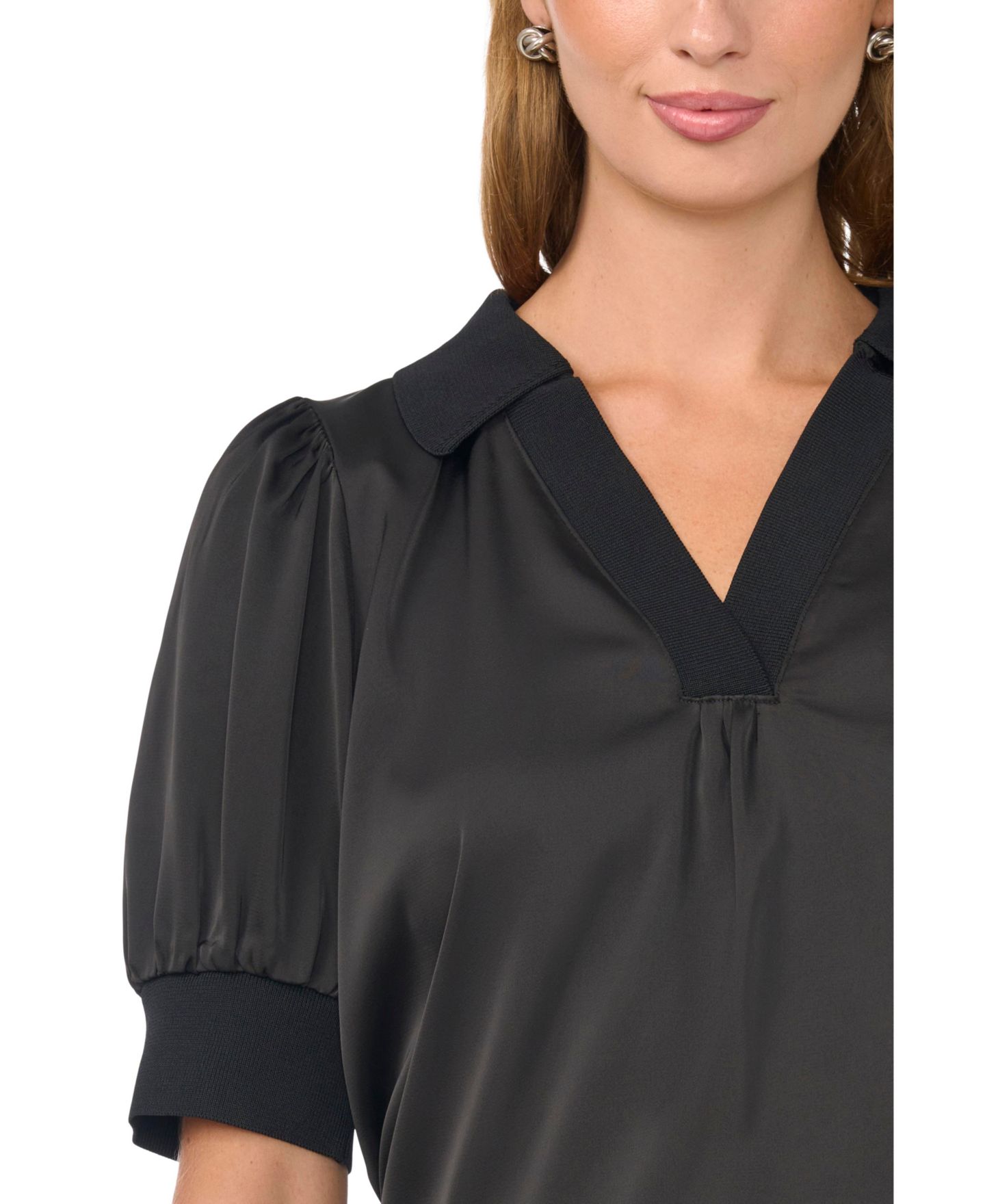 Женская блузка Vince Camuto Puff-Sleeve Satin V-Neck, цвет: Насыщенный чёрный — фото 6