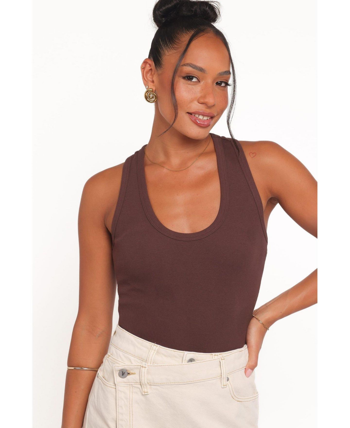 Женский топ Petal and Pup Miles Racerback Ribbed-Knit, цвет: Тёмно-коричневый — фото 4