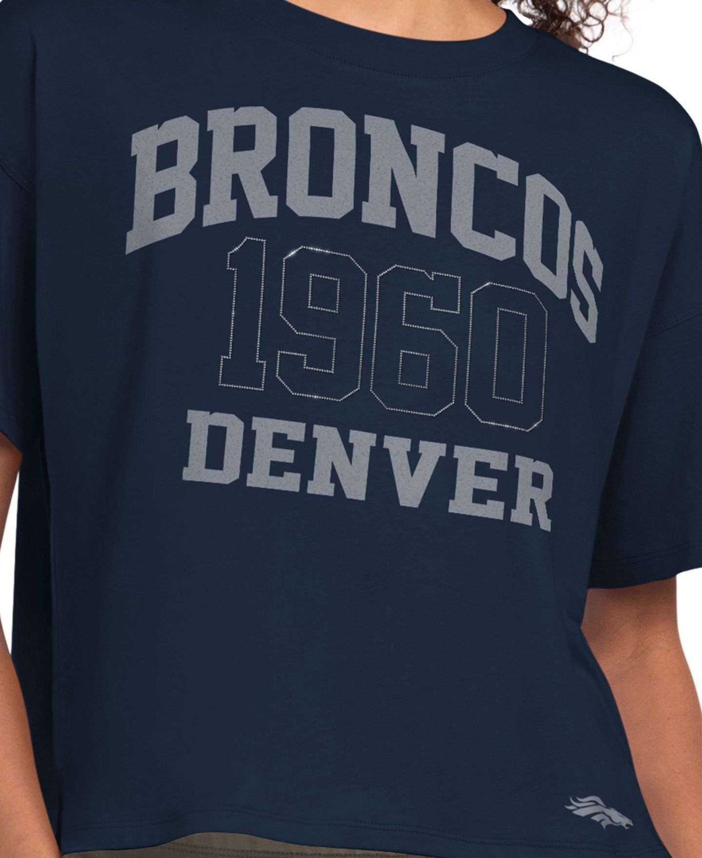 Женская футболка Starter Navy Denver Broncos Rhinestone Boxy Cropped — фото 3