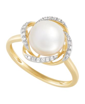 Cultured Freshwater Pearl 8.5-9mm and Diamond Love Knot Ring (1/10 ct. t.w.) in 10k Yellow Gold
