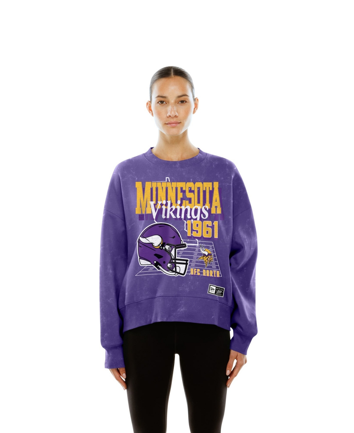 New Era Women's Purple Minnesota Vikings Throwback Mineral Wash Boxy Fleece Crewneck Sweatshirt - Purple