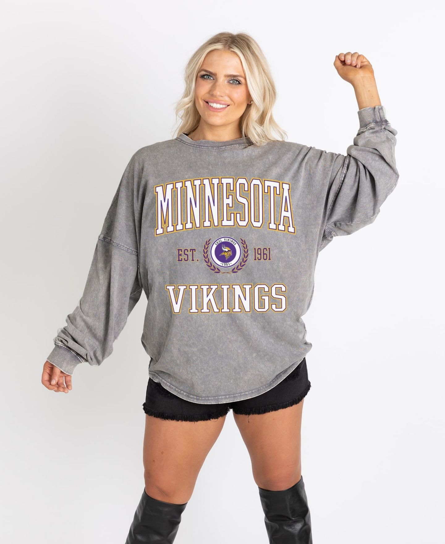 Женская футболка Gameday Couture Gray Minnesota Vikings Oversized Final Score Snow Wash Long-Sleeve — фото 5