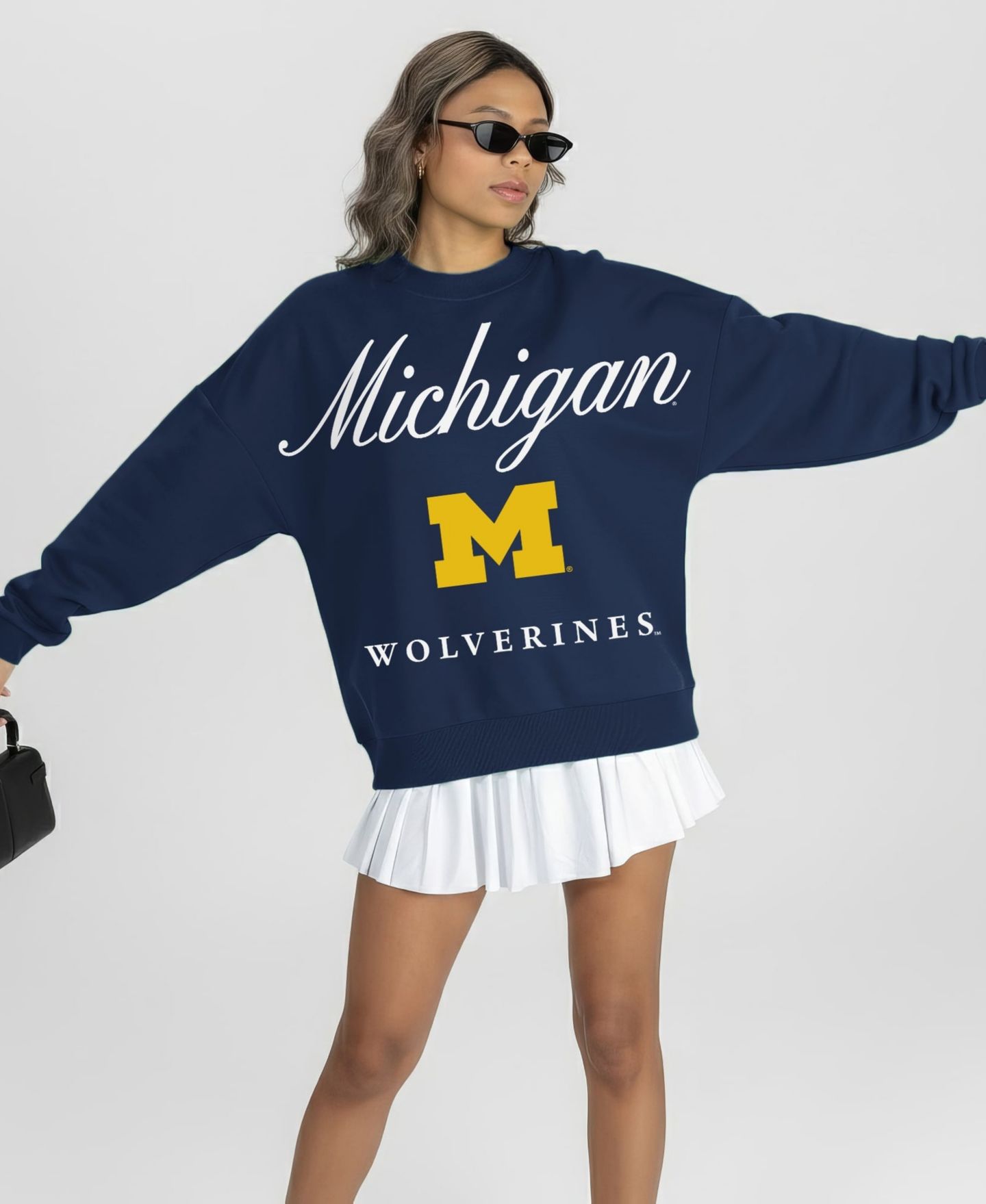 Женская толстовка Gameday Couture Navy Michigan Wolverines Legacy Club Oversized Premium Fleece — фото 4