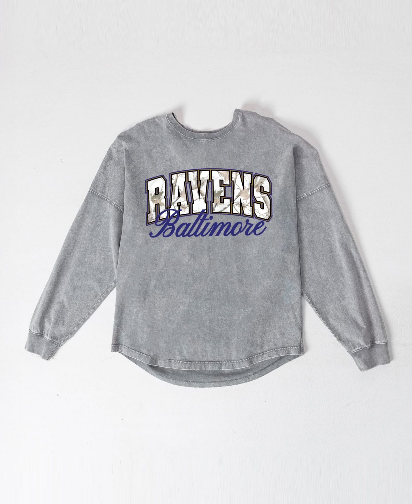 Женская футболка Gameday Couture Gray Baltimore Ravens On The Hunt Oversized Snow Wash Long-Sleeve — фото 6