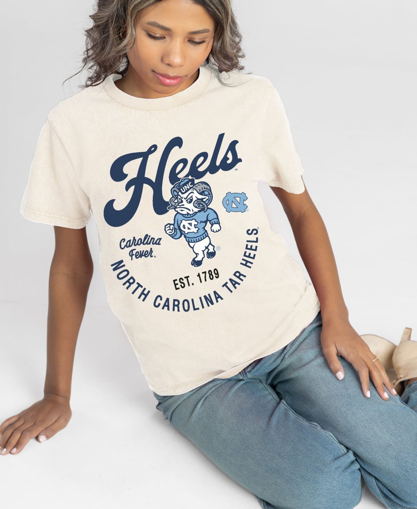 Женские футболки Gameday Couture Natural North Carolina Tar Heels You Know Our Name — фото 1
