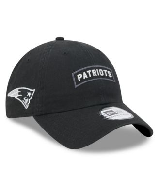 Men's Black New England Patriots 2026 Salute To Service Casual Classic Adjustable Hat