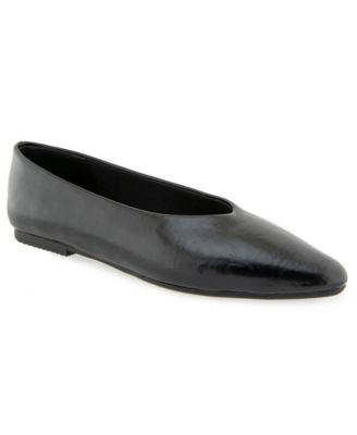 Women's Leonore Pointed Toe Ballet Slip-On Flats