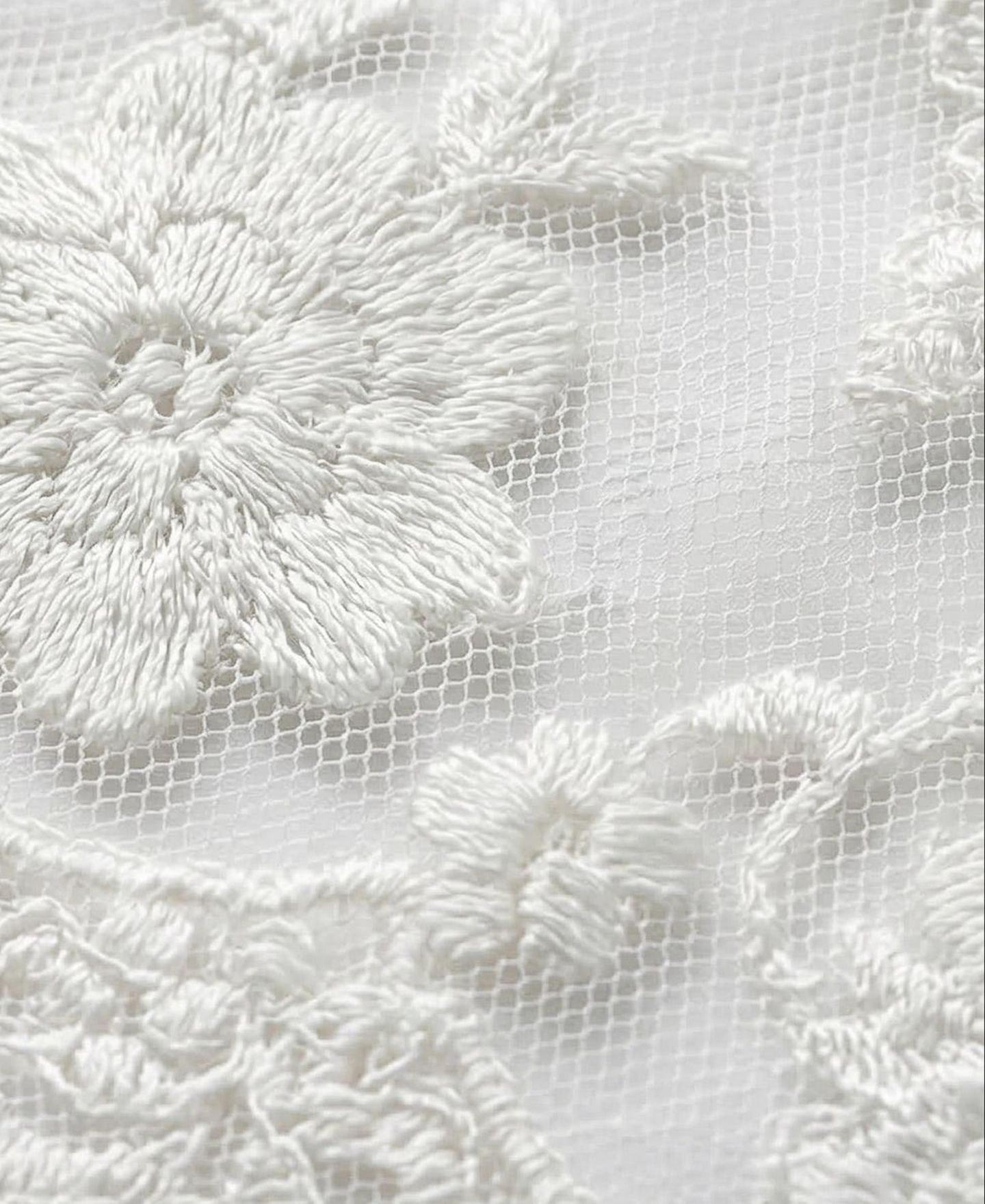 Женская блузка Modenaire Sheer Lace Ruffle-Front Floral — фото 4