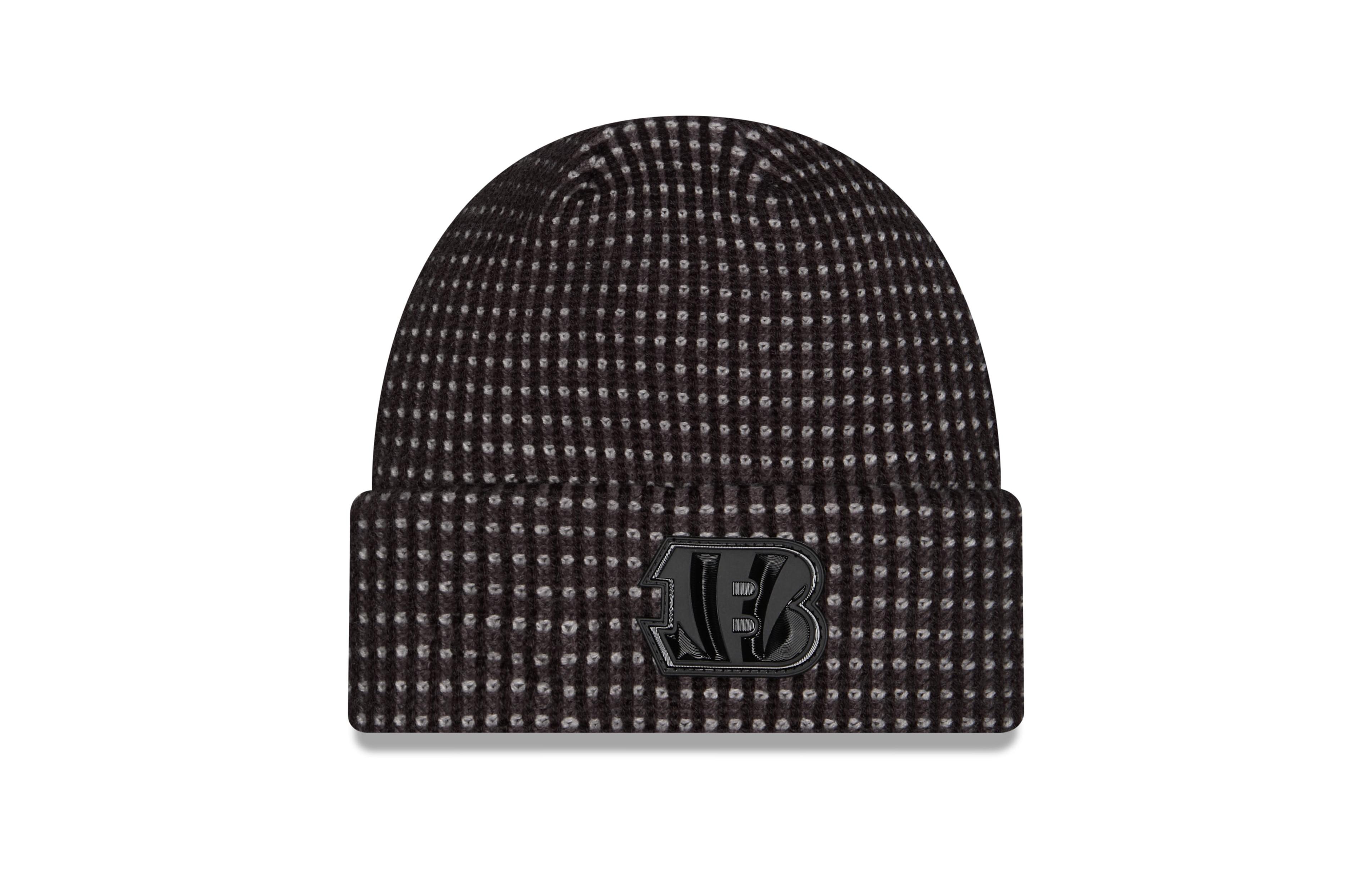New Era Men's Black Cincinnati Bengals 2026 Sideline Cold Weather Cuffed Knit Hat