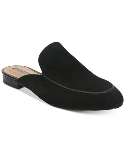 Tahari Shoes