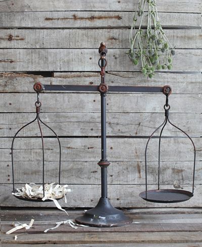 Creative Co-Op Decorative Iron Scale with Bird Accent