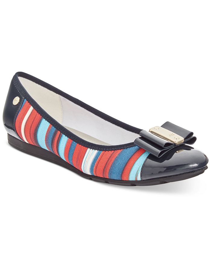 Anne klein sport 2025 aricia flats