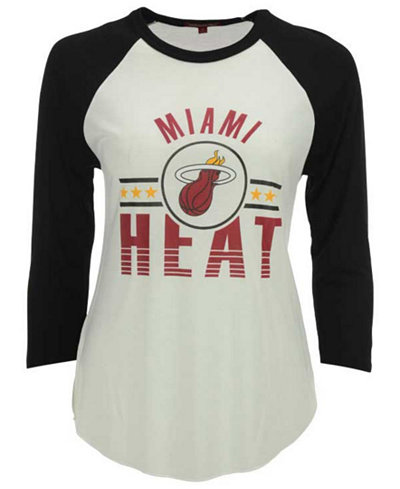 Mitchell & Ness Women's Miami Heat Victory Raglan T-Shirt