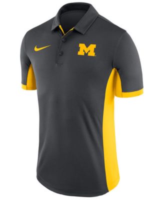 Nike - Men's Evergreen Polo