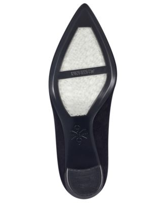 astoria block heeled pumps