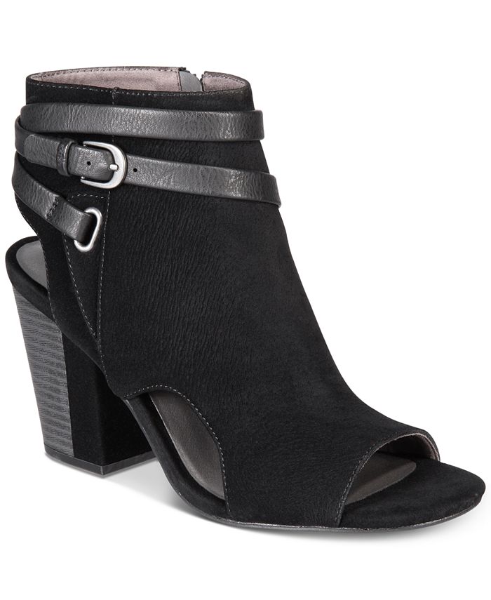 White mountain on sale peep toe booties
