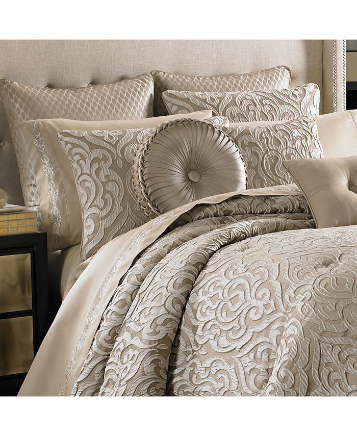 J Queen New York Astoria 4Pc. Comforter Set, Queen Macy's