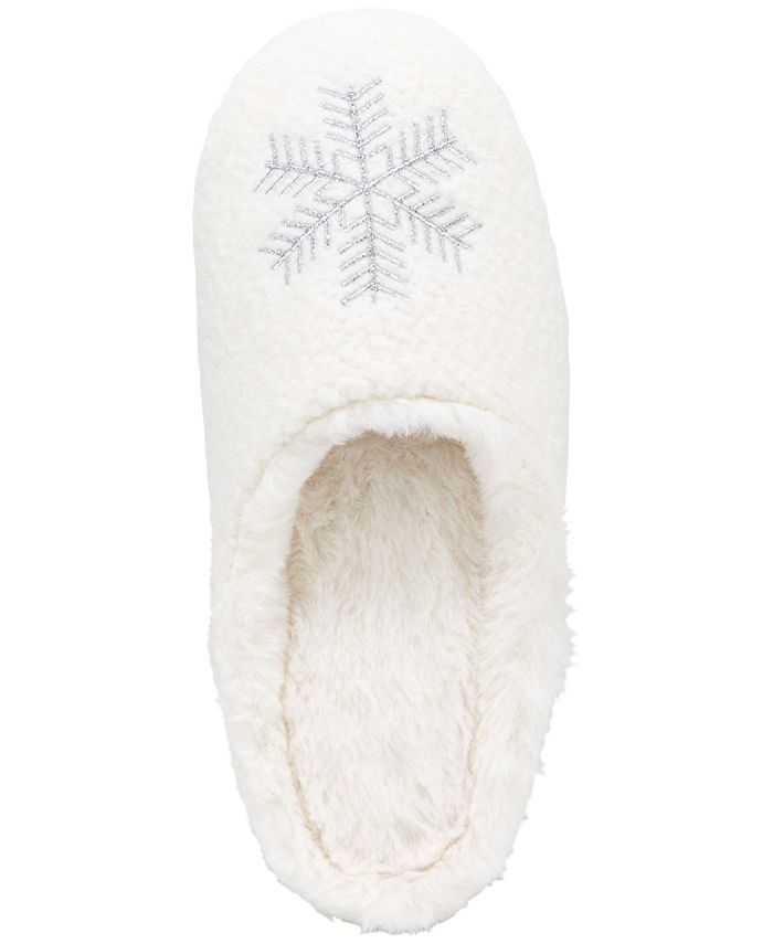 Macys hot sale fuzzy slippers