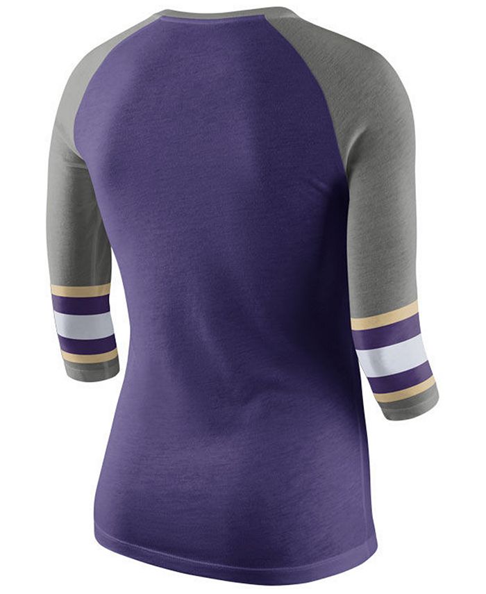 Nike Women's Washington Huskies Team Stripe Logo Raglan T-Shirt ...