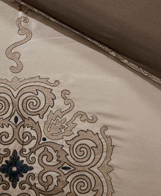 Donovan Jacquard Medallion 7-Pc. Comforter Sets