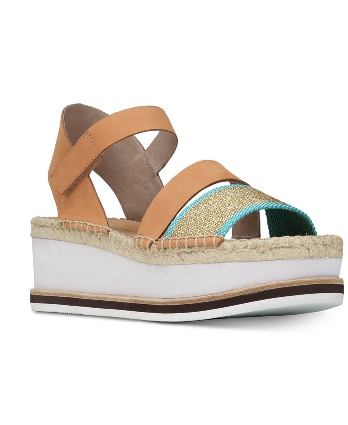 Macys donald 2025 pliner shoes