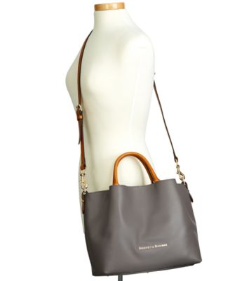 Dooney & Bourke Borsa A Mano Mini Barlow In Pelle Scamosciata – Marrone, Dimensioni 22,9 X 11,4 X 18,8 Cm, Design Americano