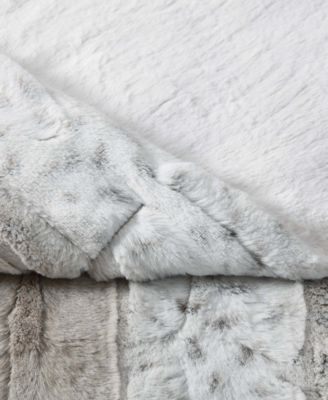 Christian Siriano Luxury Faux-Fur Throw, 60" x 70"