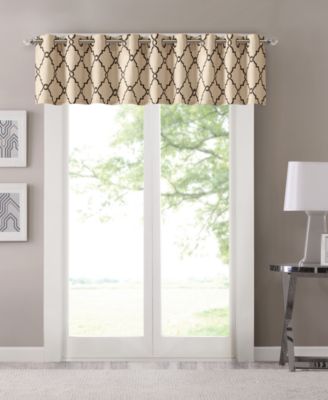 Madison Park - Saratoga 50" x 18" Fretwork-Print Grommet Valance